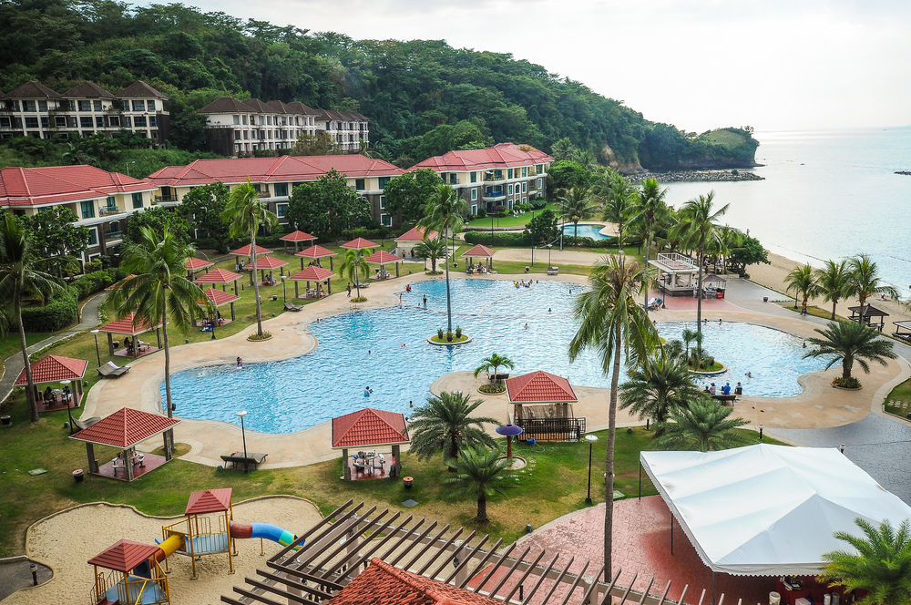 Canyon Cove Hotel And Spa Nasugbu Bagian luar foto